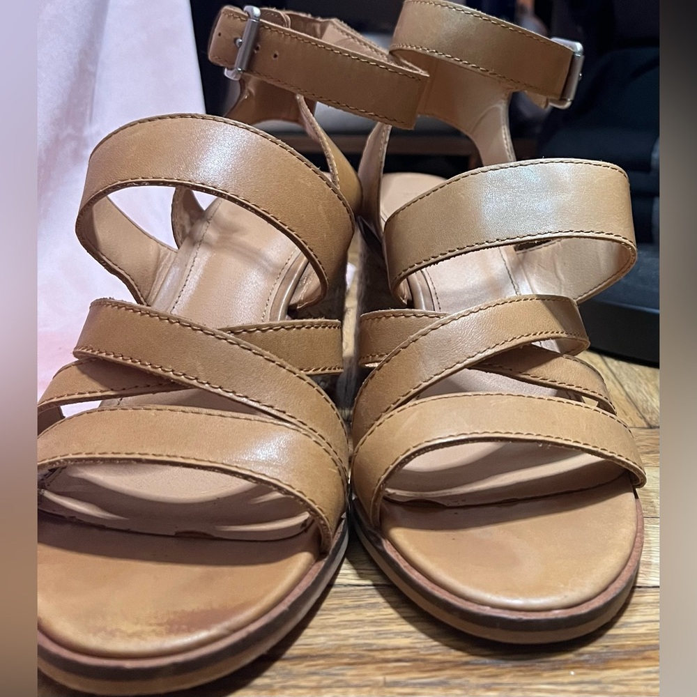 Frye Leiah Mixed Strap Sandal in Cognac